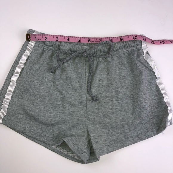 Two Piece halter short set. - Picture 2 of 8